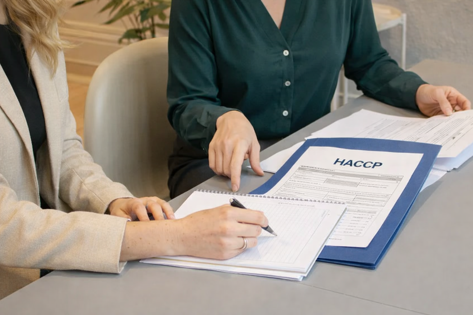 Kontrola Sanepidu w restauracji – jak wygląda i jak się przygotować?